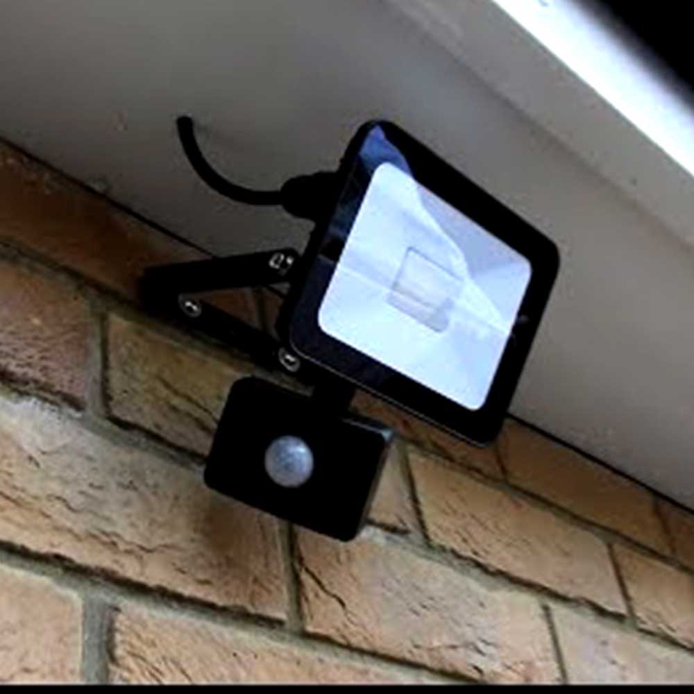 50W Slim LED Floodlight with PIR Sensor 6000K