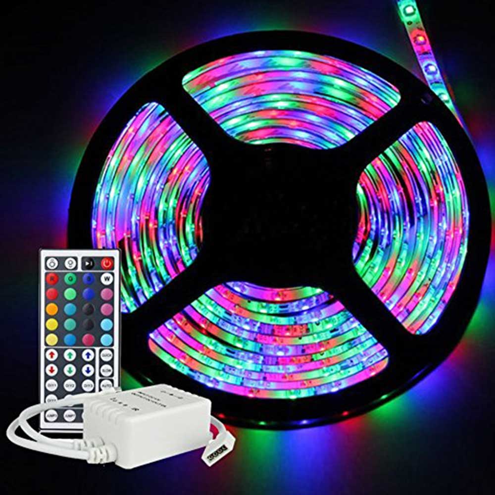  LED STRIPS 5050 RGB 5 METER ROLL with 30L/m &amp; BS Plug