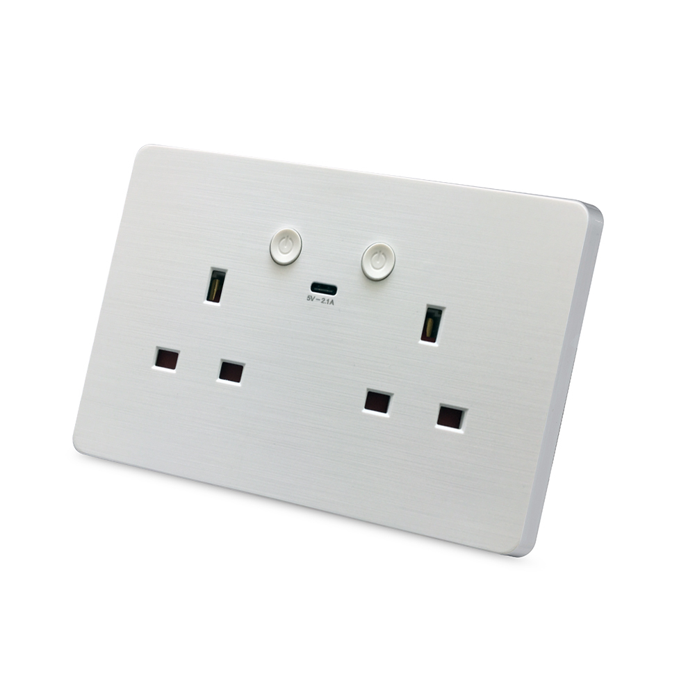 Smart Wi-Fi 13A Twin Wall Sockets with Type-c port. Push button