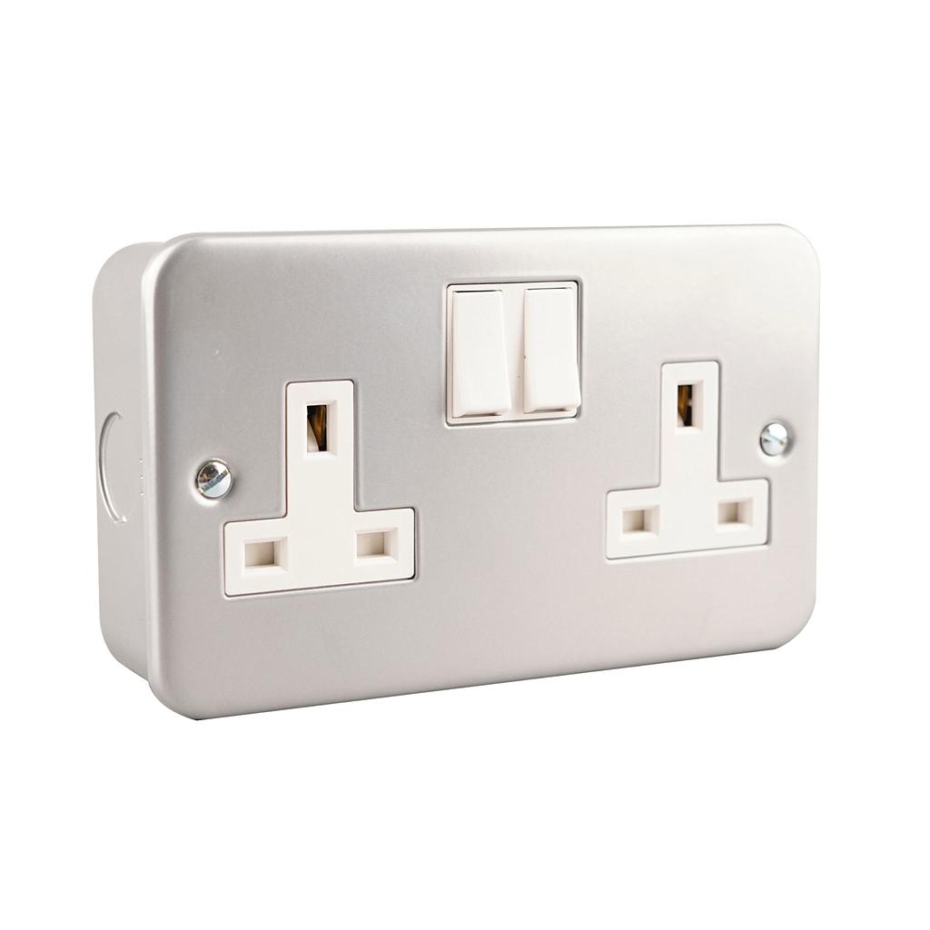 13A Metal Clad Twin Wall Sockets with switch